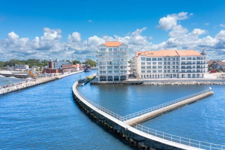 Marina Royale Darlowo - Apartamenty Ultra Mar Nad Morzem Darłówko Extérieur photo