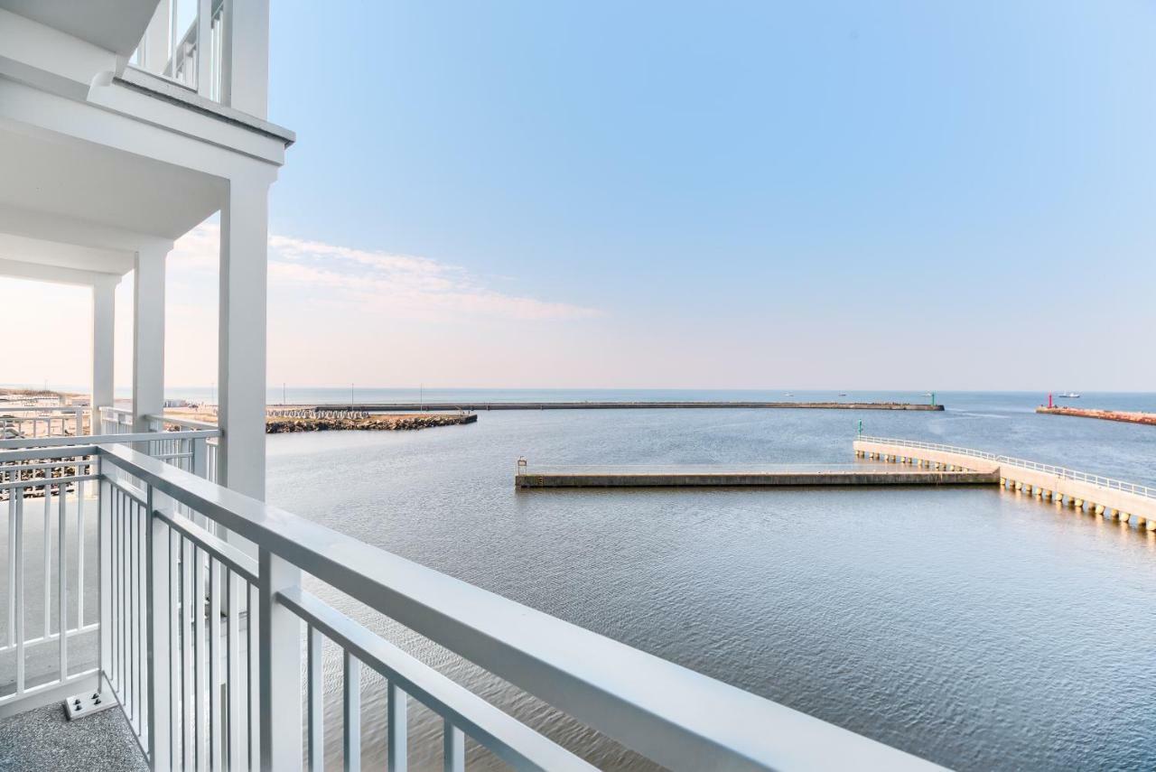 Marina Royale Darlowo - Apartamenty Ultra Mar Nad Morzem Darłówko Extérieur photo